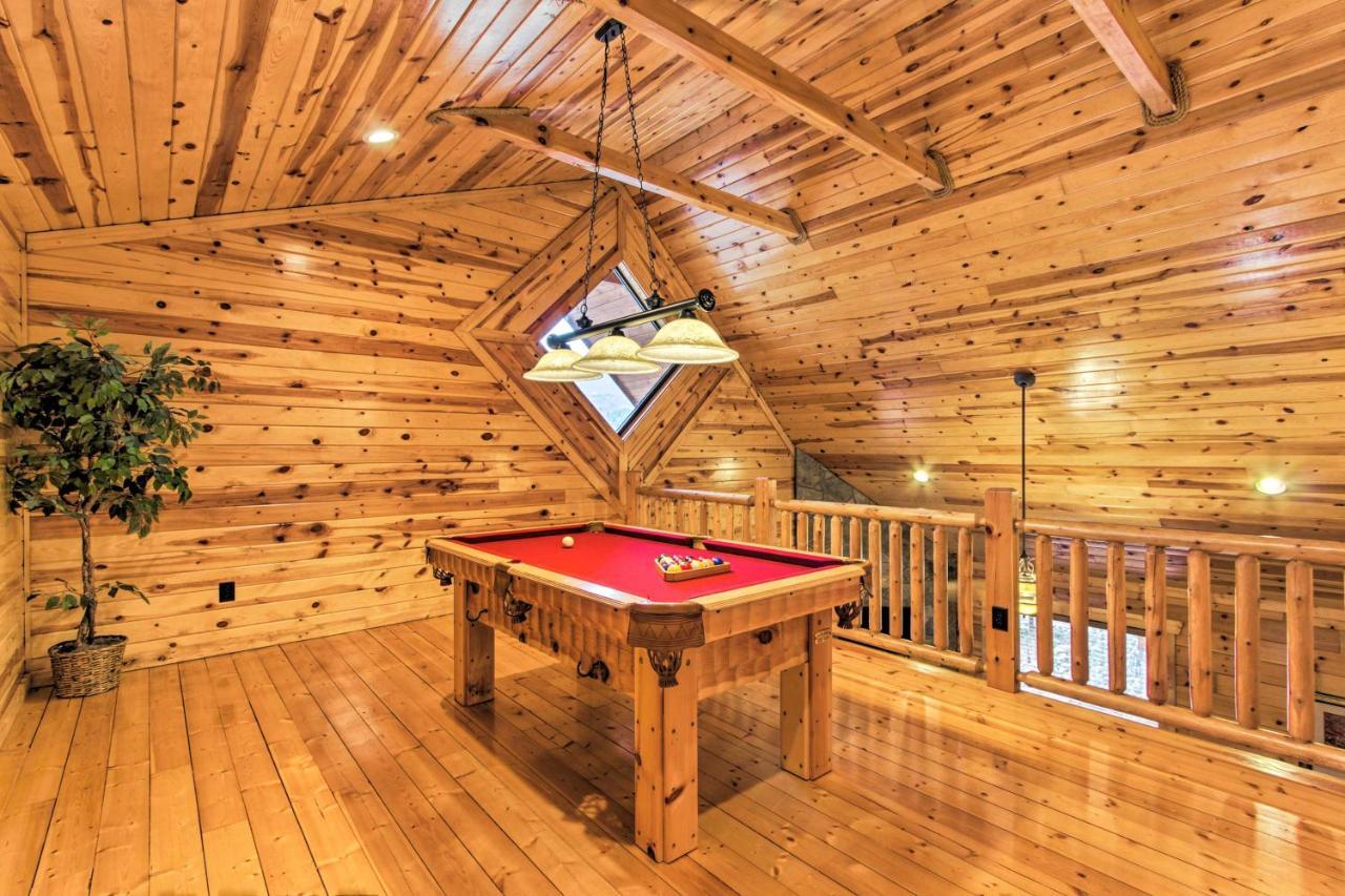 Gatlinburg Cabin With Resort Pool By National Park! Exterior photo